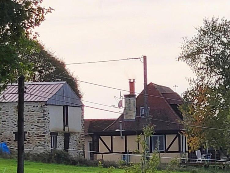 Studio L'Audrerie. Saint-Pardoux-Corbier Eksteriør bilde